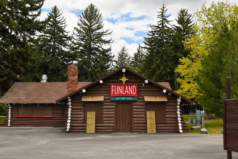 The Restored Log Hut Brings Back Its Vintage Park Magic