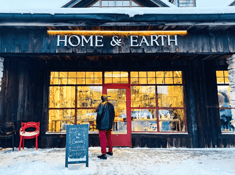 Boutique Shops Perfect For Window Shopping