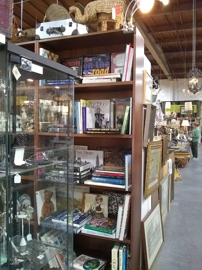 Collectibles And Antiques For The Dedicated Hunter