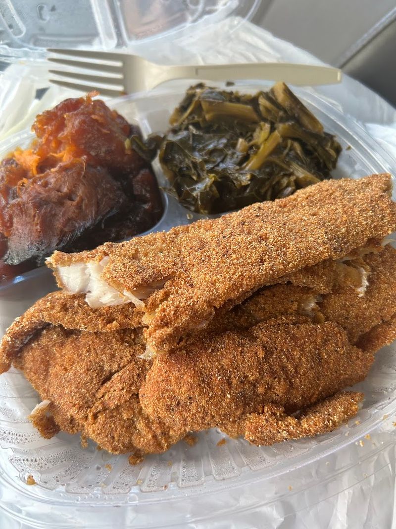This Tiny Maryland Restaurant Serves Soul Food People Cannot Stop Craving - Decor Hint Delicious Fried Catfish