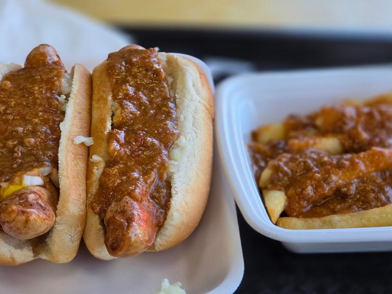 You Can Still Grab An Incredible Hot Dog Meal At These 10 New Jersey Spots For Under $14 - Decor Hint Johnny & Hanges