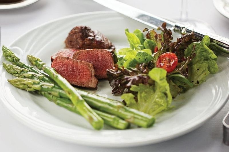 A Dining Format Perfect for Groups and Big Gatherings