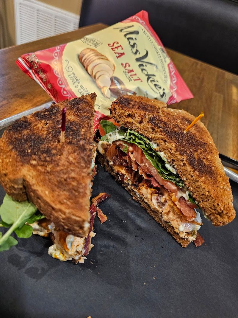 The Tiny Florida General Store With A Huge Reputation For Incredible Sandwiches - Decor Hint The Retriever's Roast Sandwich