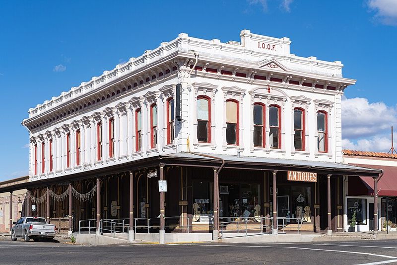 The Overlooked California Town Where Retirement Dreams Start Around $300,000 - Decor Hint A Cost Of Living That Quietly Outperforms The State Average