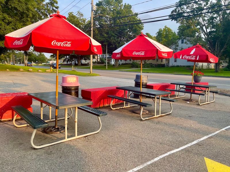Why Families Love This Casual Connecticut Stop