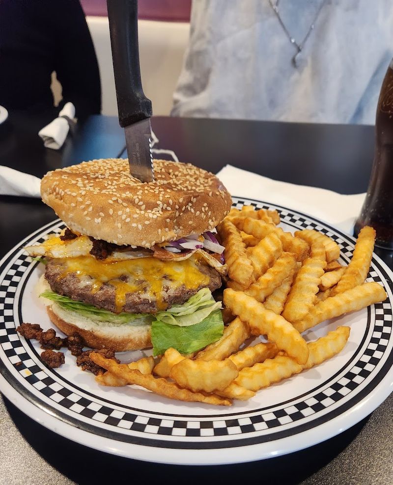 Why Breakfast Lovers And Burger Fans Both Feel At Home