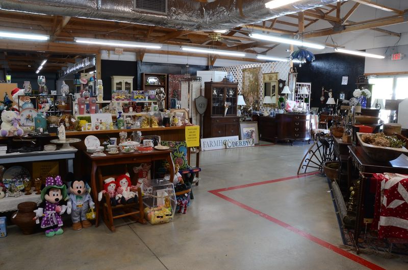 Hundreds of Vendor Booths Under One Roof