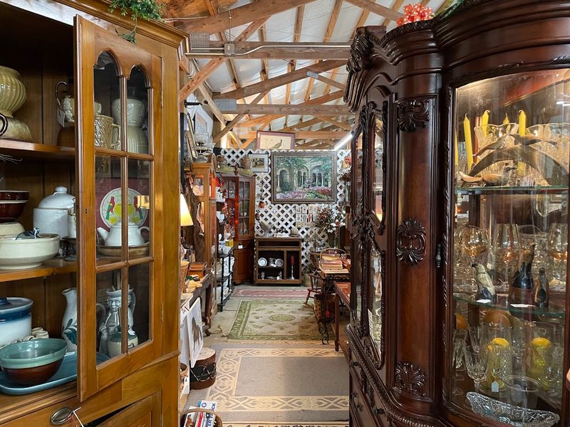 Vintage Jewelry That Catches Every Eye
