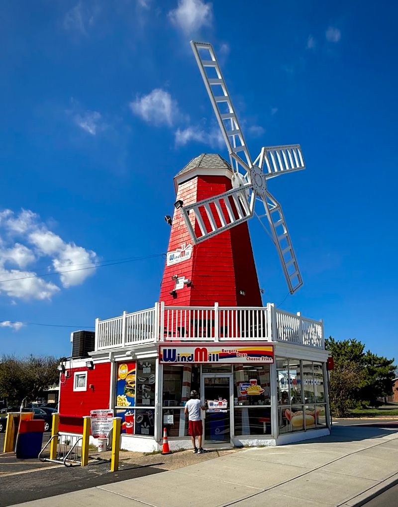 You Can Still Grab An Incredible Hot Dog Meal At These 10 New Jersey Spots For Under $14 - Decor Hint The Windmill