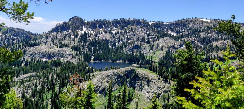 Helpful Tips For Planning A Float Trip Near McCall