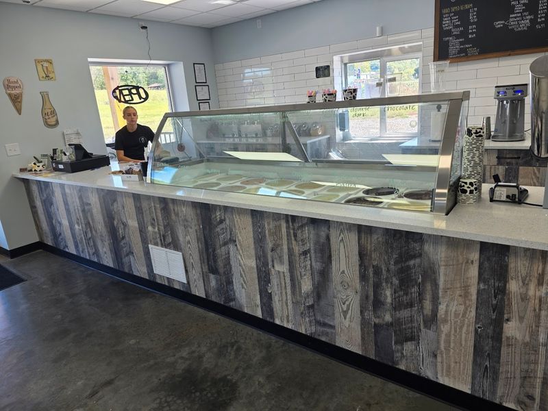 Goode's Riverside Creamery