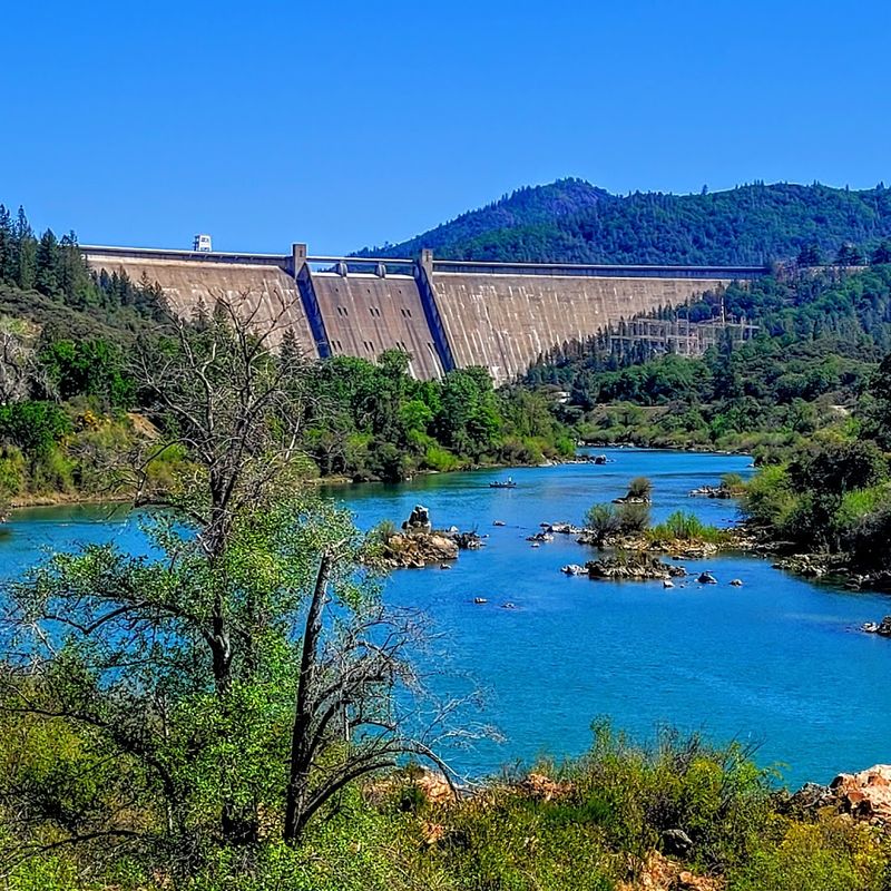 Shasta Dam Views And The Northern Trailhead