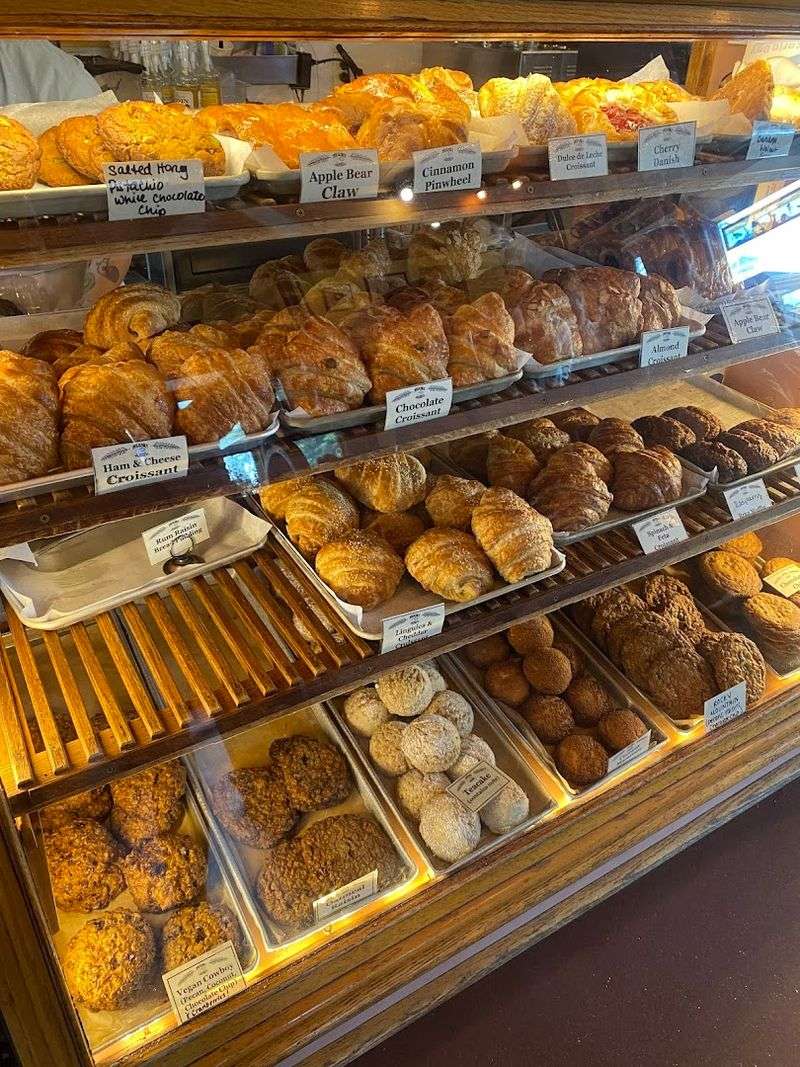 10 Massachusetts Bakeries And Cafés That Make Mornings Feel Perfect - Decor Hint Pie In The Sky Bakery & Cafe