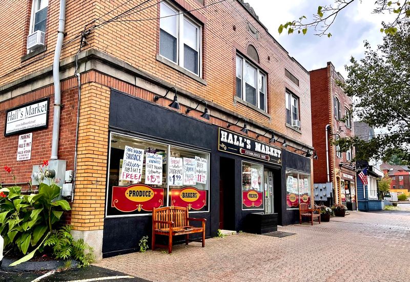 Hall's Market, West Hartford