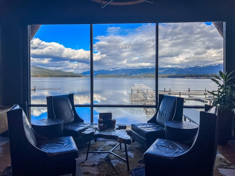 These 13 Idaho Fish Houses And Lakeside Eateries Serve Fresh Northwest Flavor - Decor Hint Cutwater Serves Payette Lake Views With Mountain-Town Flavor