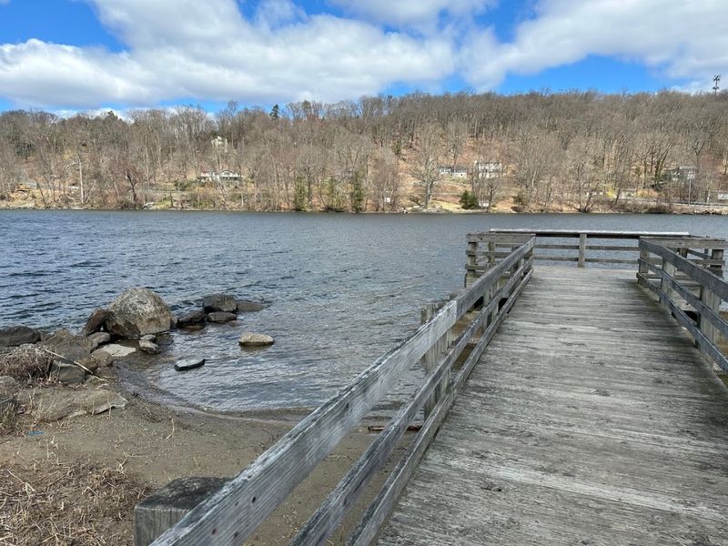 Squantz Pond, New Fairfield