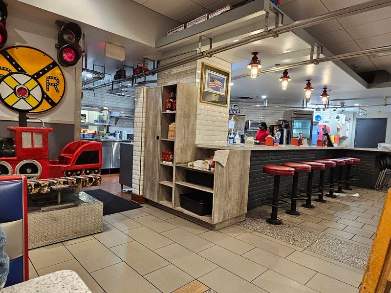 Missouri Is Home To 9 Unusual Restaurants Around And Every Single One Is Worth The Drive - Decor Hint Fritz's