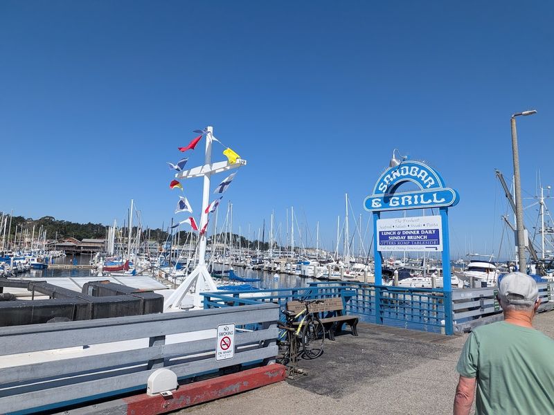 Sandbar & Grill, Monterey