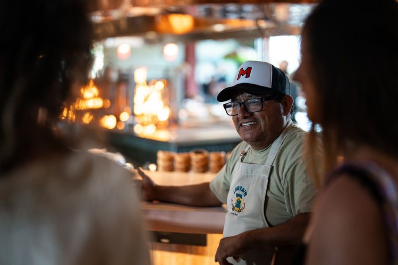 Lugya'h, Los Angeles
