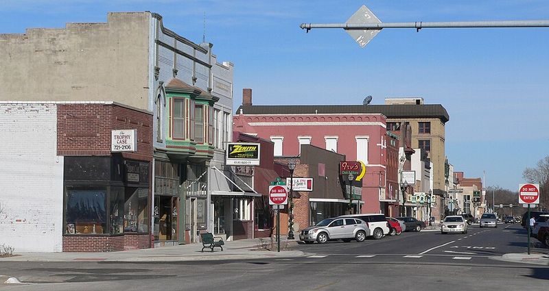A Downtown That Still Feels Manageable