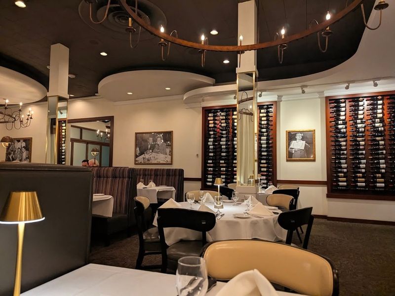 This Minnesota Steakhouse Has Been Getting Everything About Steak So Right That Its Reputation Grew Across The State - Decor Hint Why The Reputation Keeps Growing