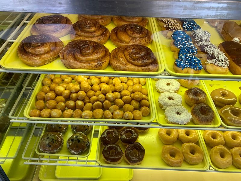 Fresh Donuts Keep The Pineville Crowd Coming Back