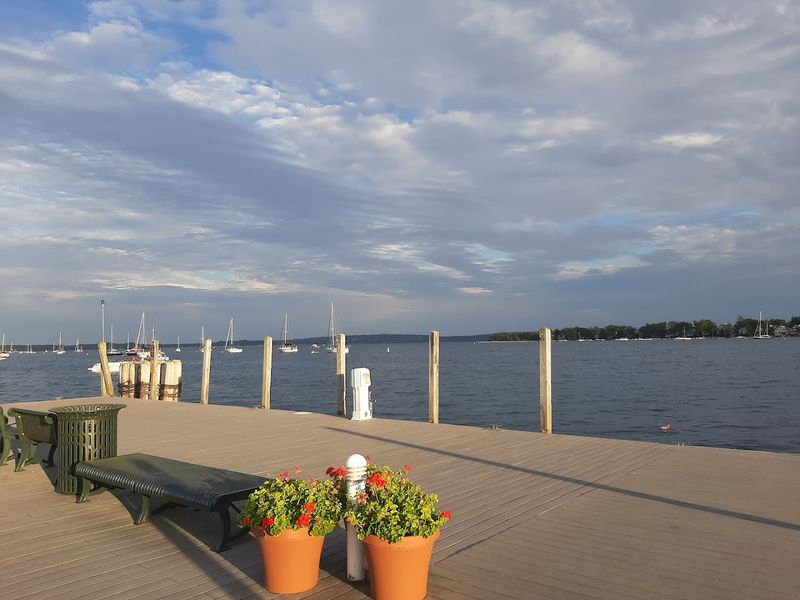 Harbor Springs