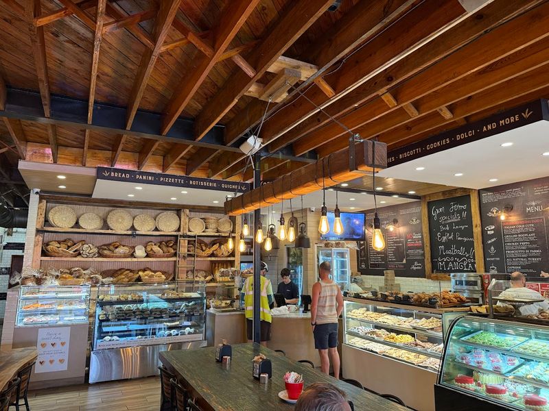 Gran Forno Bakery