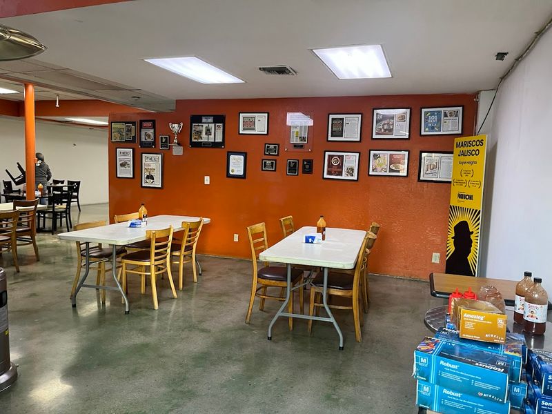 Mariscos Jalisco, Los Angeles