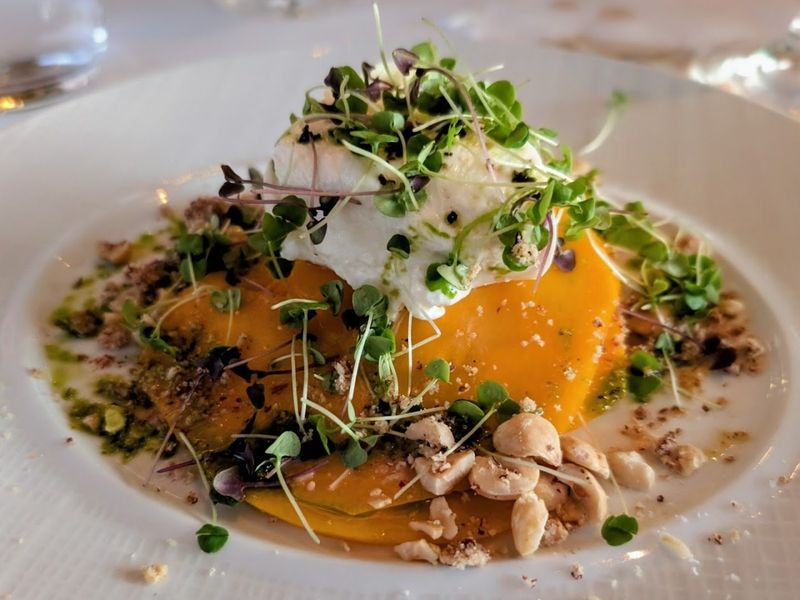 11 Elegant Hawaii Restaurants Worth Planning A Special Dinner Around - Decor Hint Spago