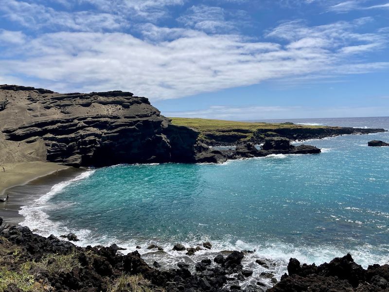 Papakolea Green Sand Beach