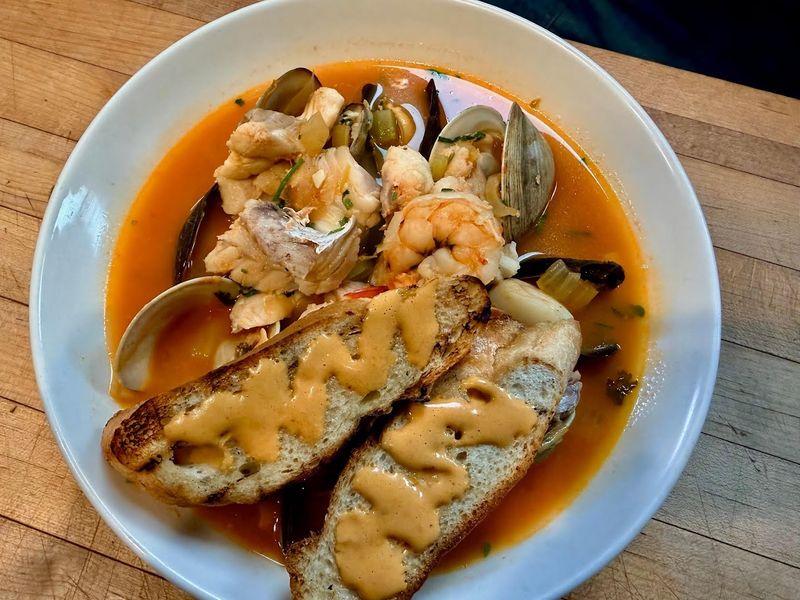 Henlopen City Oyster House