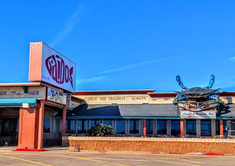 10 Texas Restaurants That Have Become True Local Institutions - Decor Hint Gaido's Seafood Restaurant