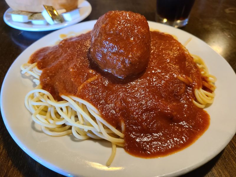 Spaghetti And Meatballs As The True Signature Dish
