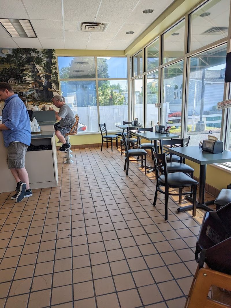Whitney Donut & Sandwich Shop