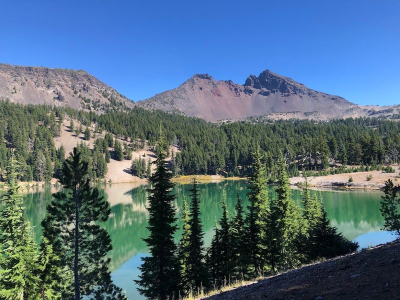 Green Lakes, Soda Creek Trail