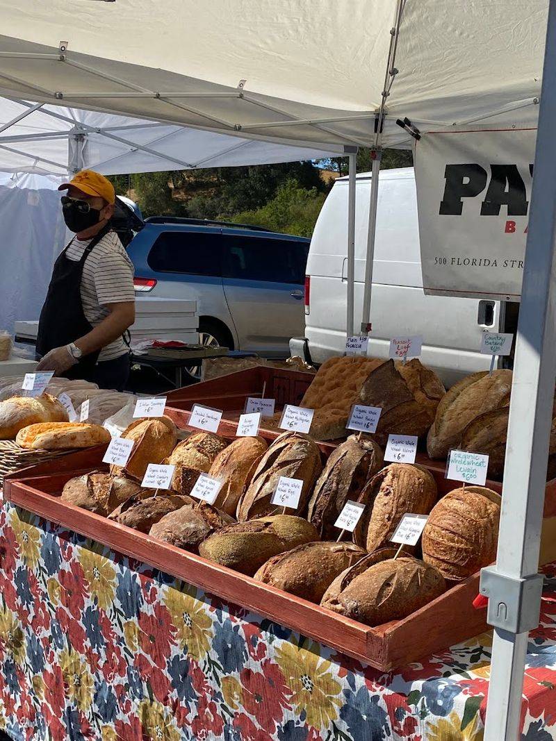 Sunday Marin Farmers Market, San Rafael