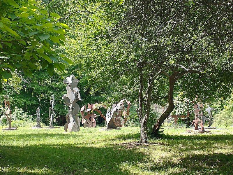 Most People Have No Idea This Incredible Sculpture Park Exists In Connecticut - Decor Hint Why This Sculpture Field Feels Like A Hidden Discovery
