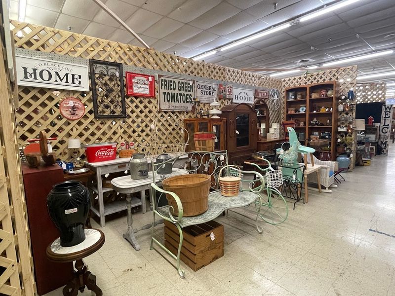 Rags To Riches Antique Center & Flea Mall