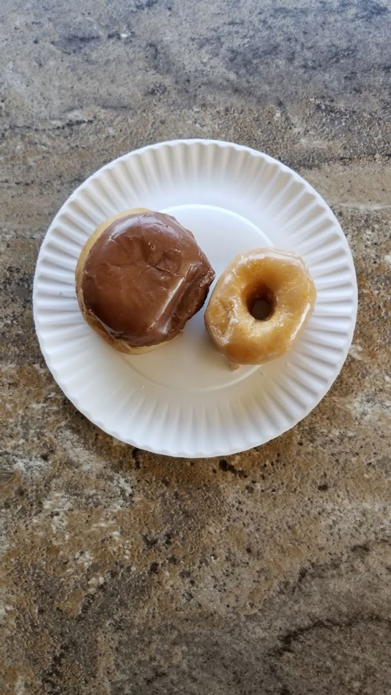 The Glaze People Drive Back For