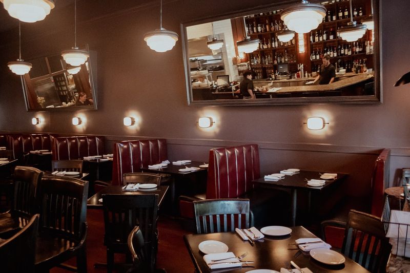 13 Hole-In-The-Wall Italian Spots In Georgia That Taste Like Nonna Made It - Decor Hint La Tavola Trattoria