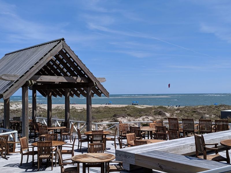 Dining Fresh At The Island's Local Restaurants