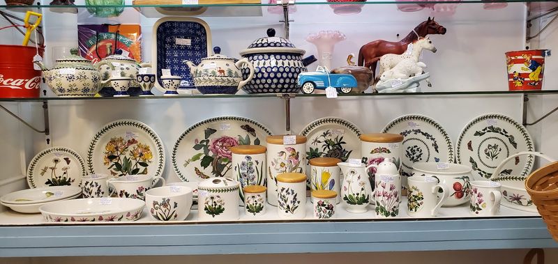 This Historic Pennsylvania Barn Is Now A Treasure Hunt Filled With Vintage Surprises - Decor Hint Glassware And China Worth Getting Excited About