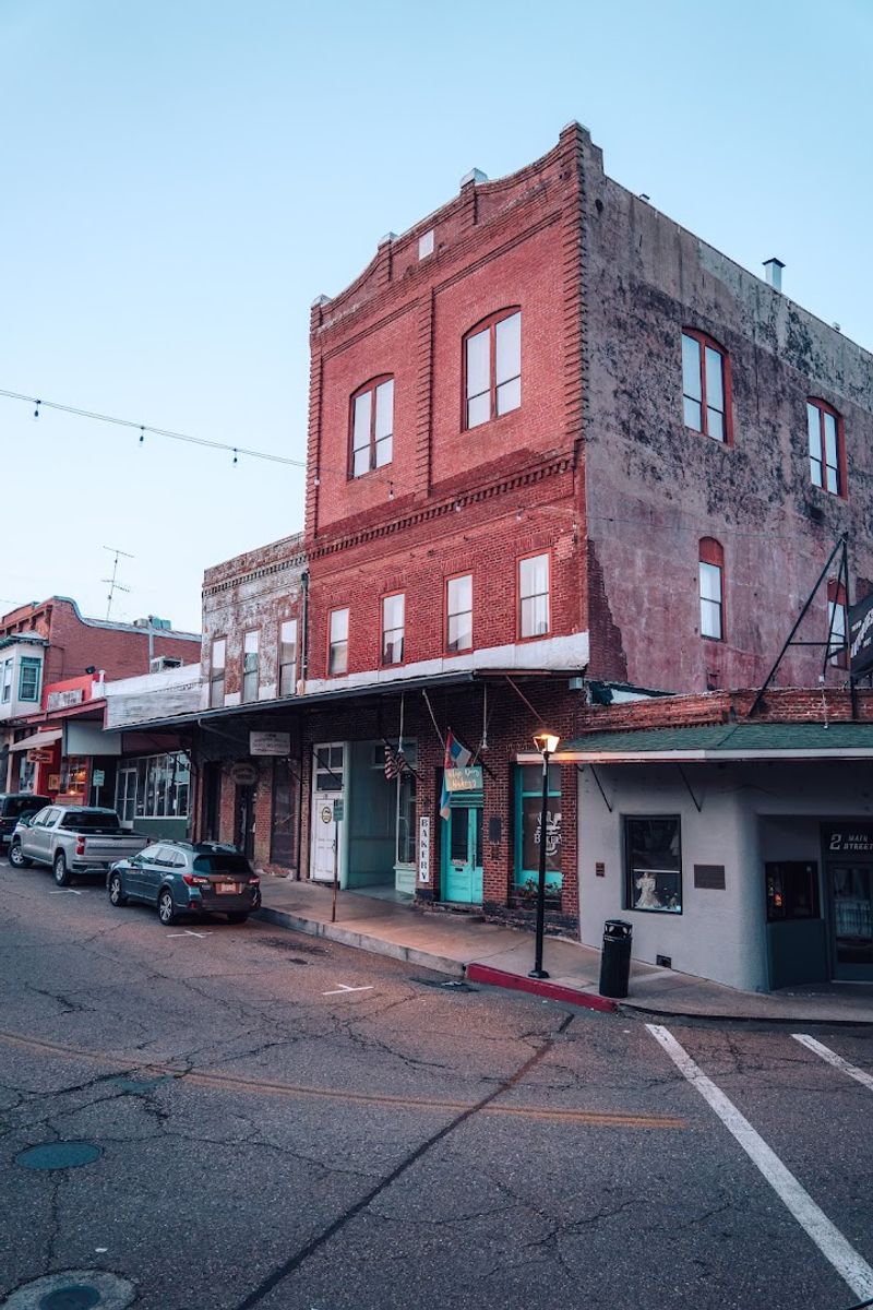 10 California Downtown Strips Filled With Shops That Look Frozen In A Better Decade - Decor Hint Historic Jackson Main Street, Jackson, CA