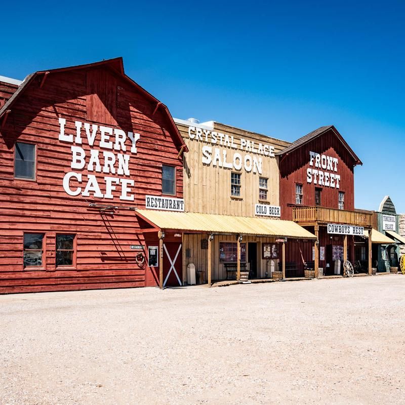 Front Street Steakhouse & Crystal Palace Saloon, Ogallala