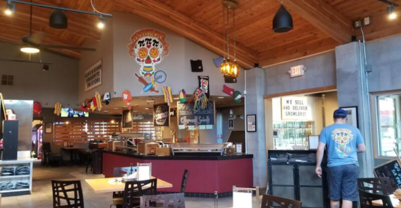 One Idaho Pizza Joint In Boise Has Been Serving Massive Comfort-Food Favorites Since 1978