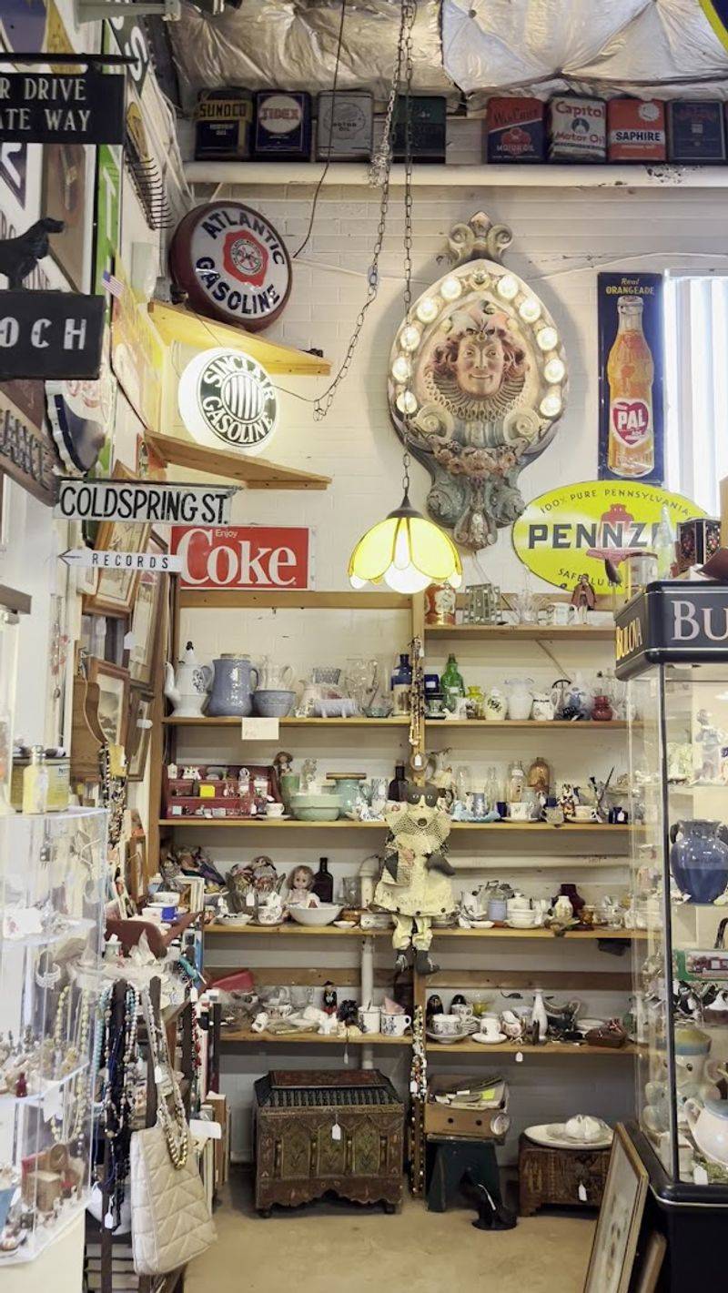 A Treasure Hunt On East Main Street