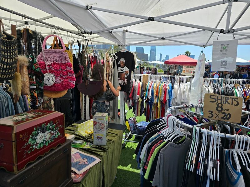 Vintage Clothing Finds That Are Actually Worth The Hunt