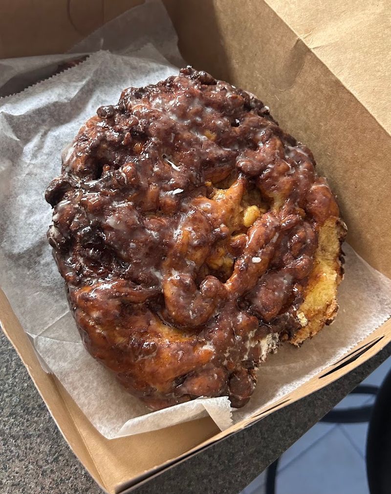 The Apple Fritter That Breaks All The Rules