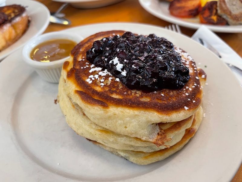 The Pancakes That Beat Bobby Flay